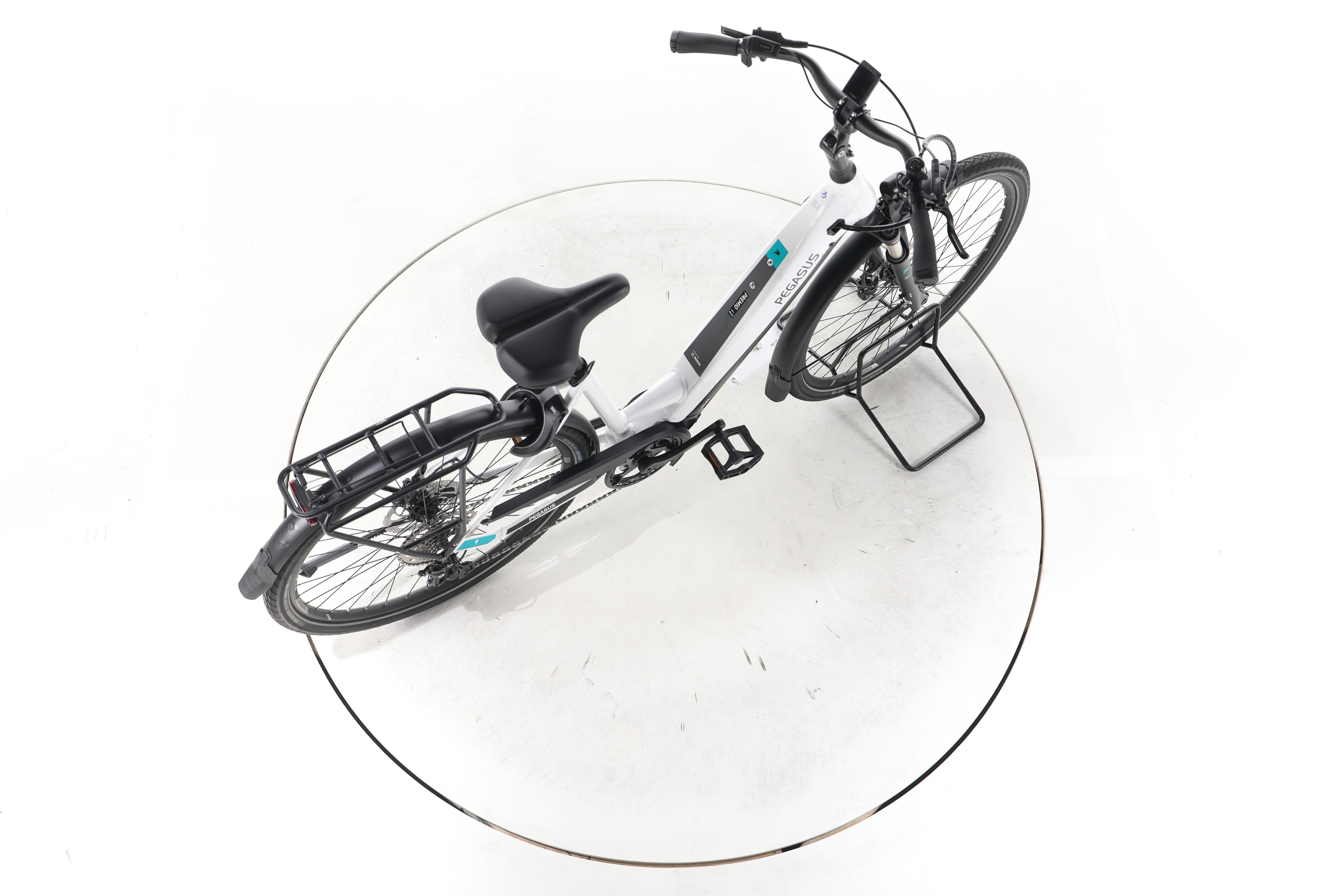 Pegasus Premio Evo 10 Lite ,white,45 Trekking E-Bike Tiefeinsteiger - Image 24