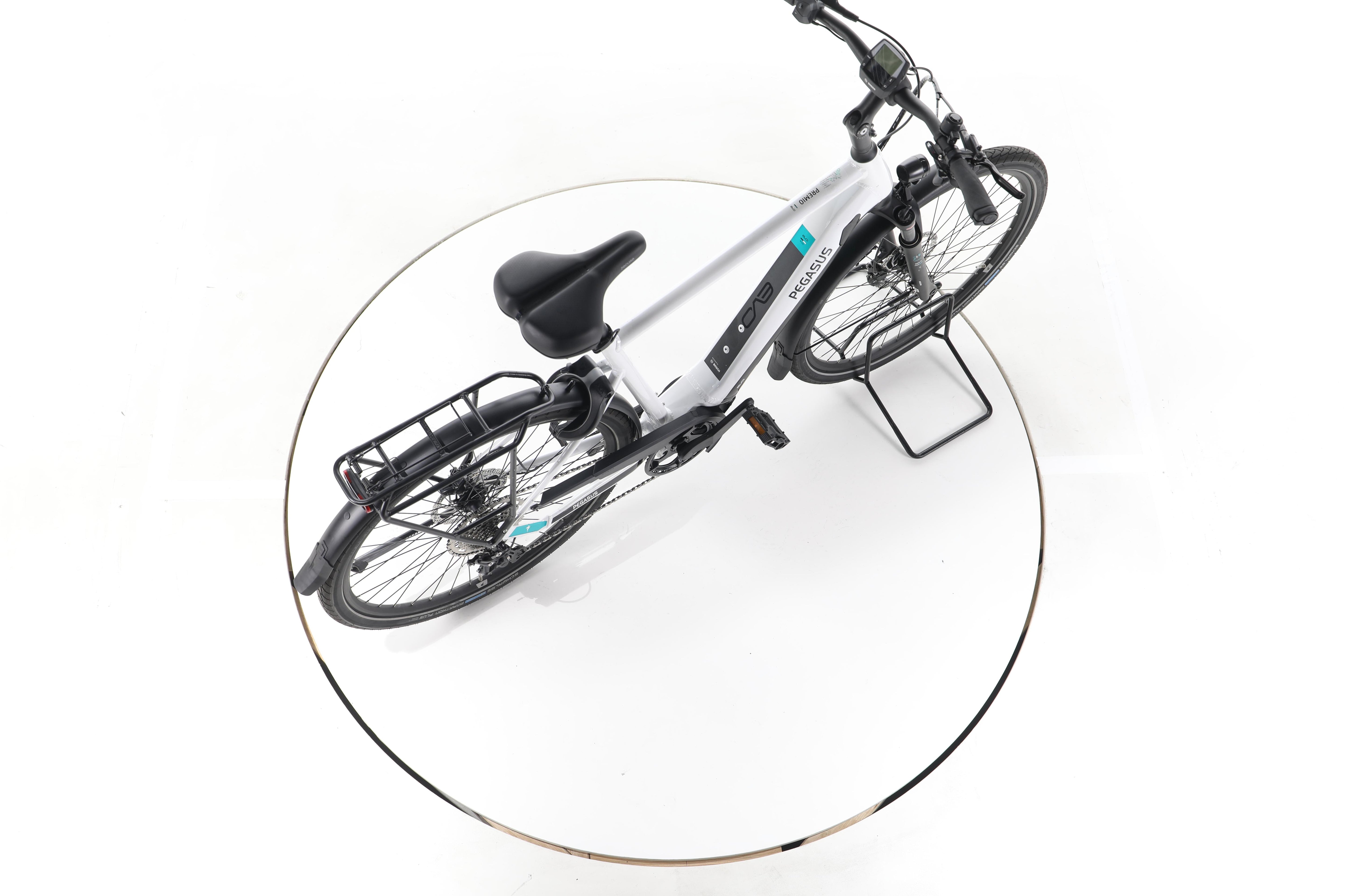 Pegasus Premio EVO Lite Trekking E-Bike - Image 24