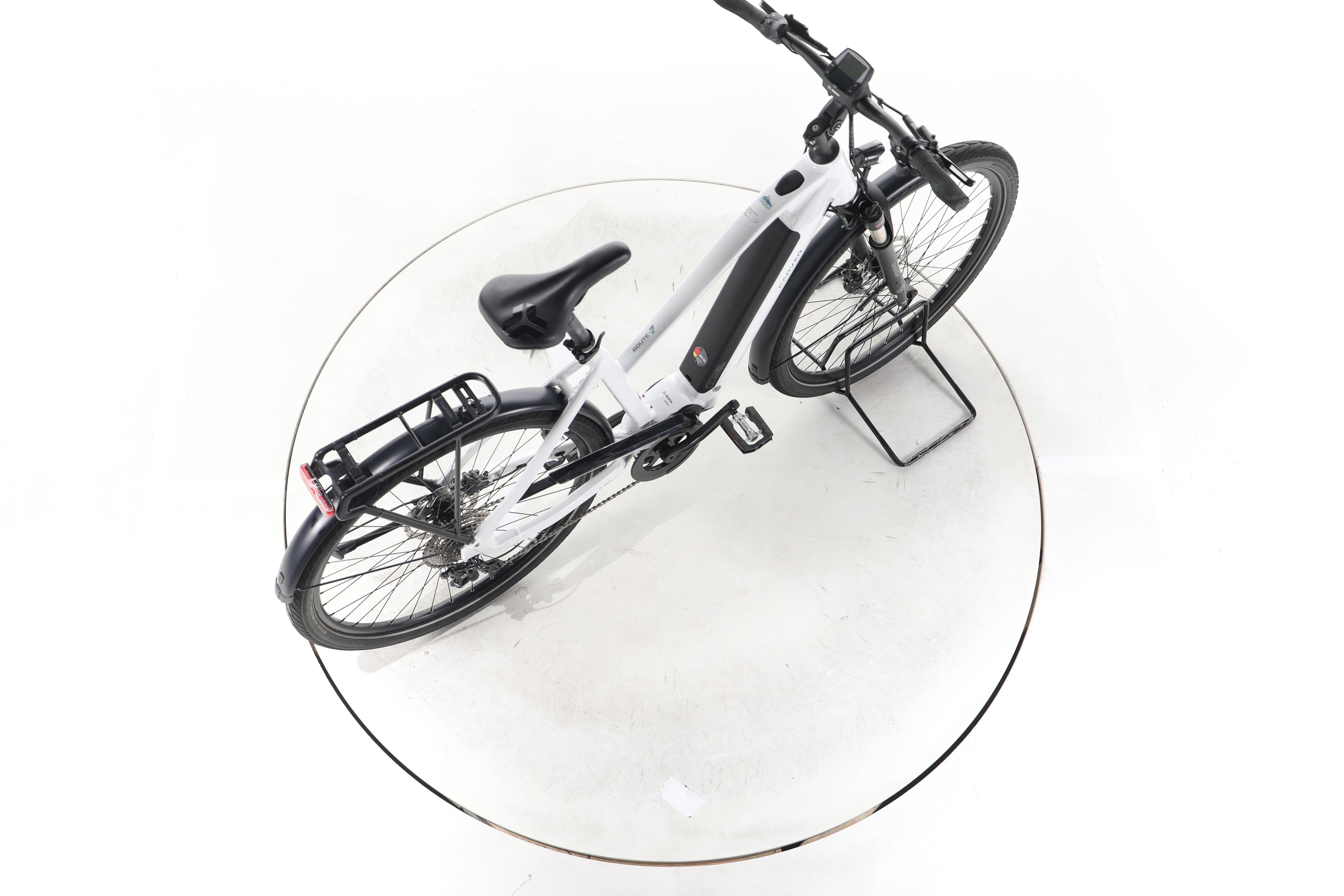 Carver Route E.510 Trekking E-Bike - Image 24