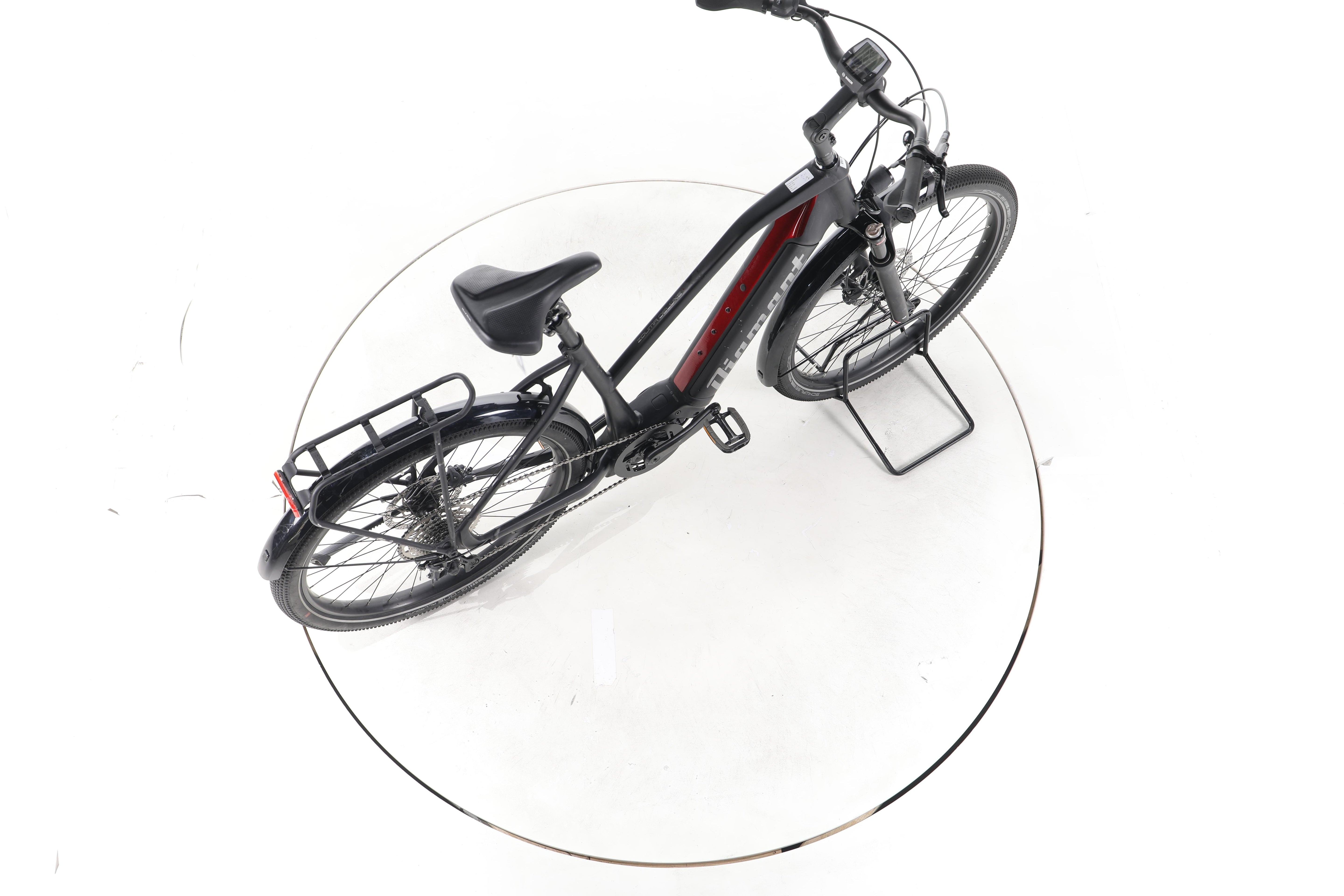 Diamant Zouma Deluxe+ Trekking E-Bike - Image 24