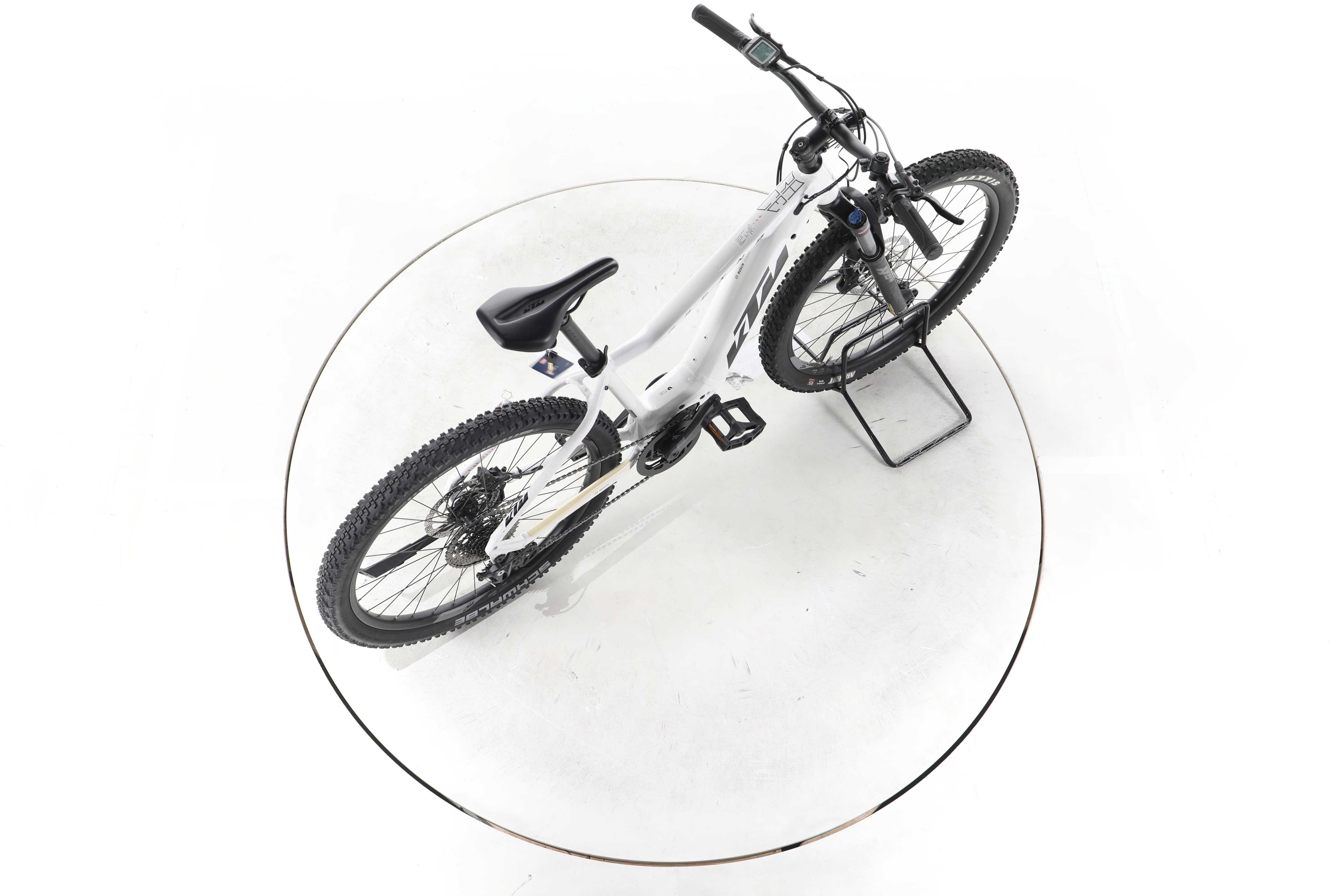 KTM Macina Race 571 E-Bike - Image 24