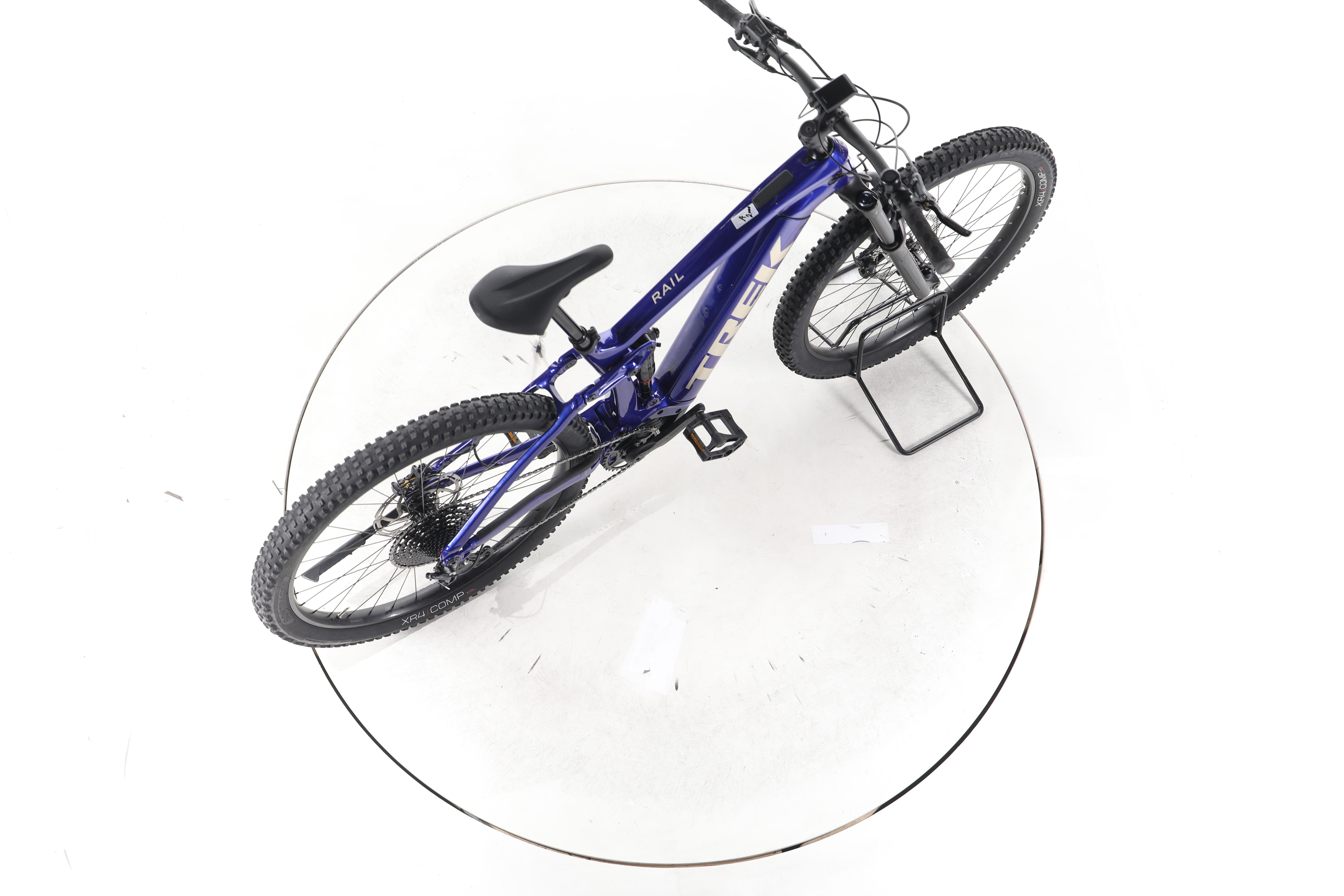 Trek Rail 9.5 Gen 4 E-Bike Fully Carbon - Image 24
