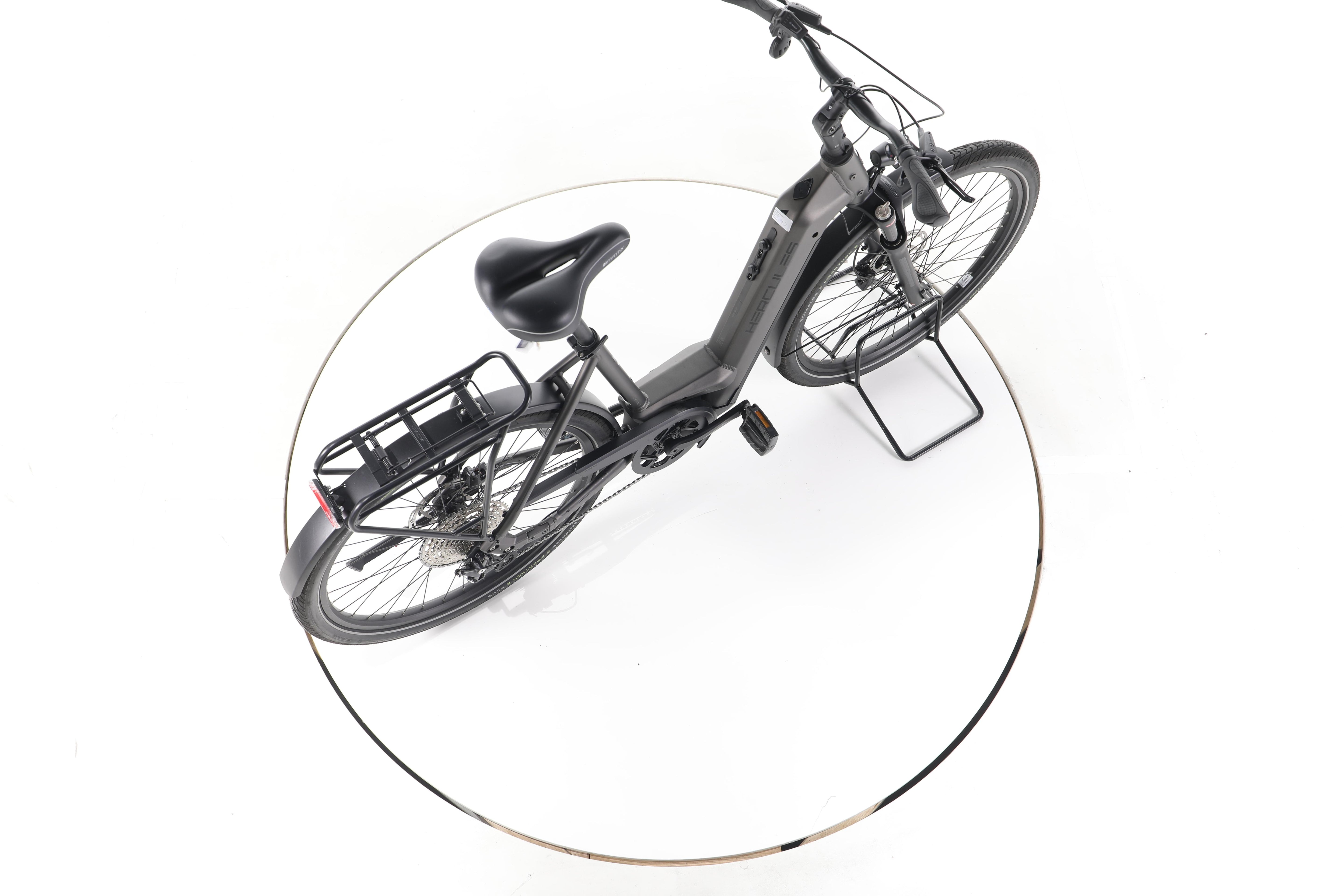 Hercules Futura Max I-12 Trekking E-Bike Tiefeinsteiger - Image 24