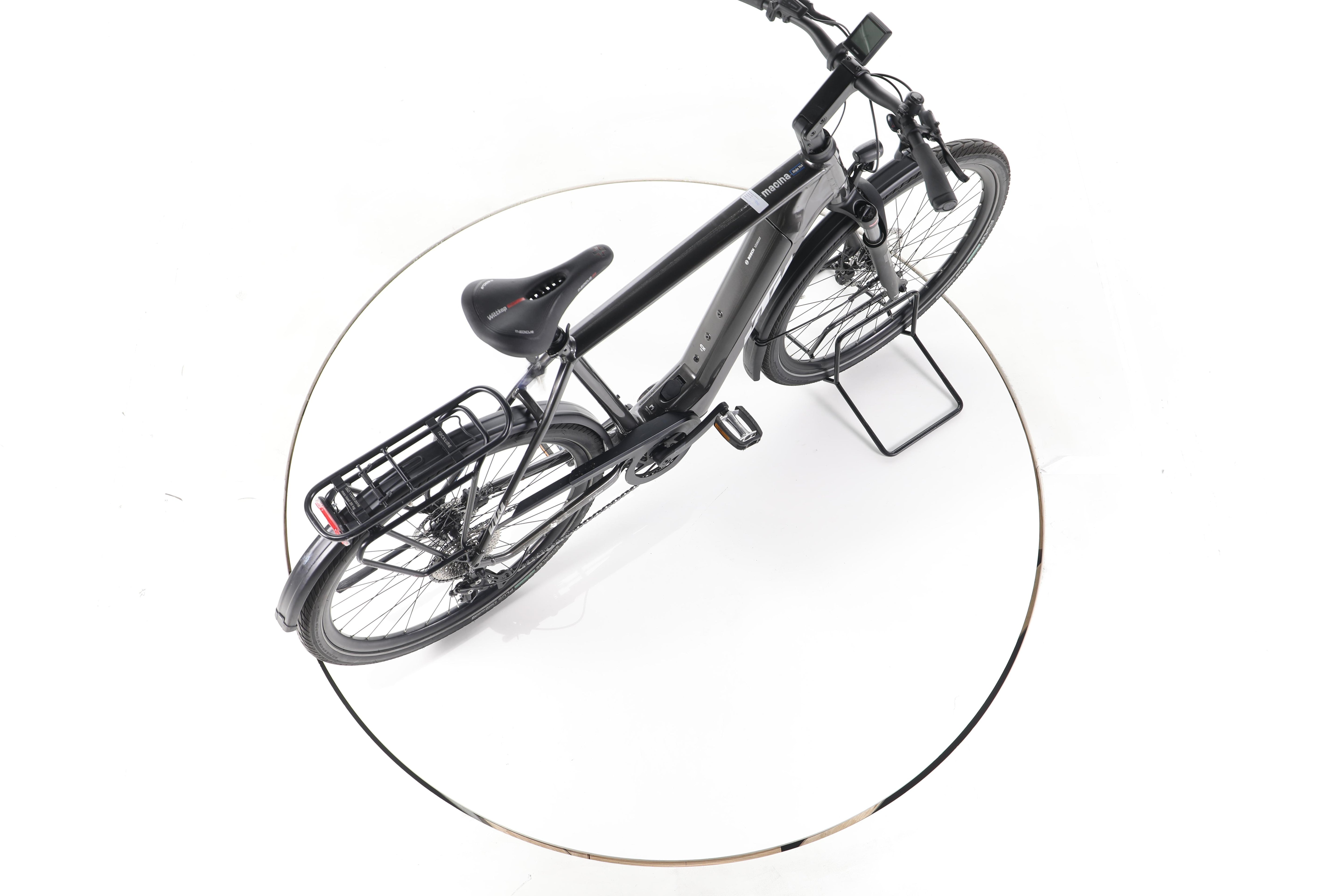 KTM Macina Style 740 Trekking E-Bike - Image 24