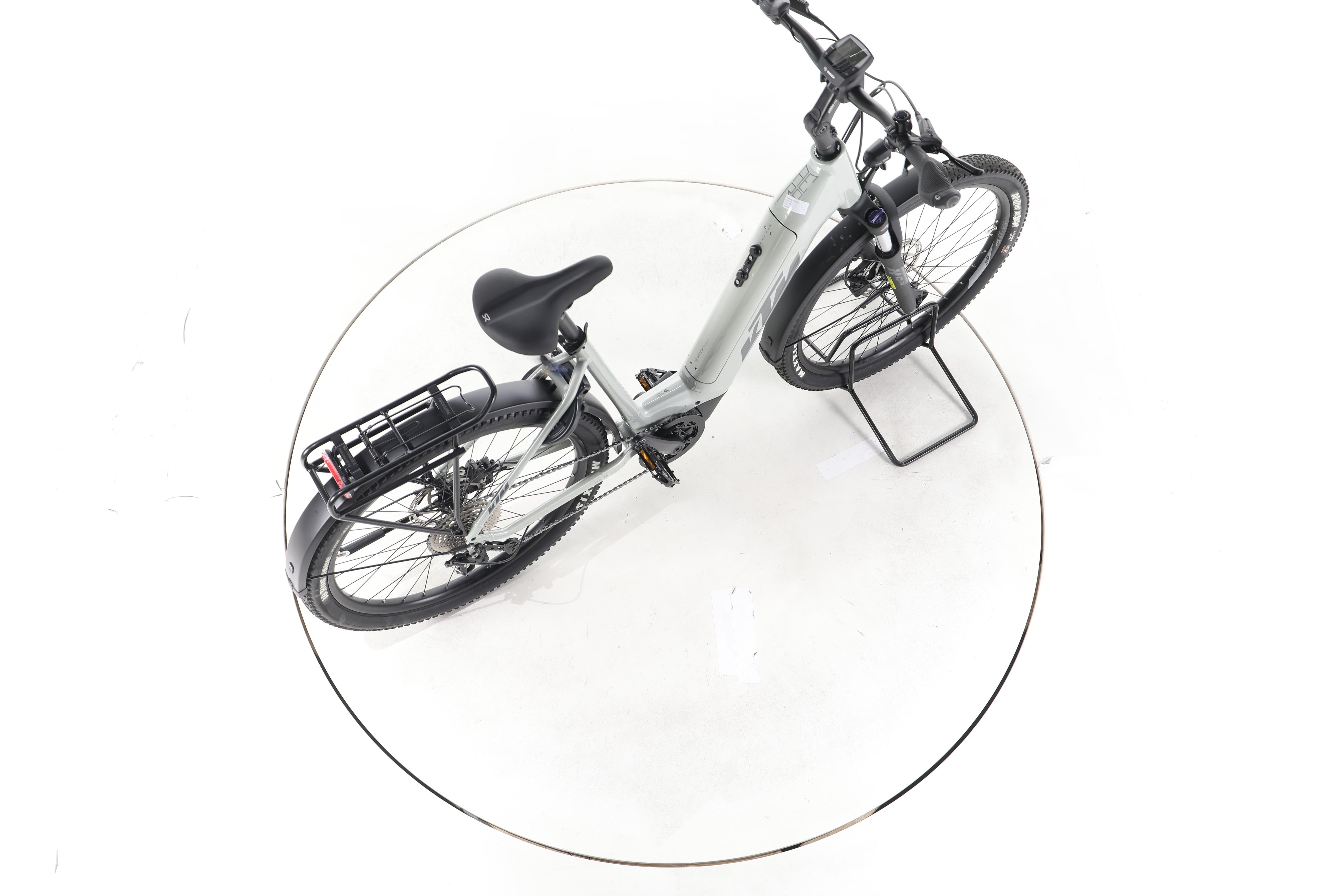 KTM Macina AERA 571 LFC Trekking E-Bike Tiefeinsteiger - Image 24