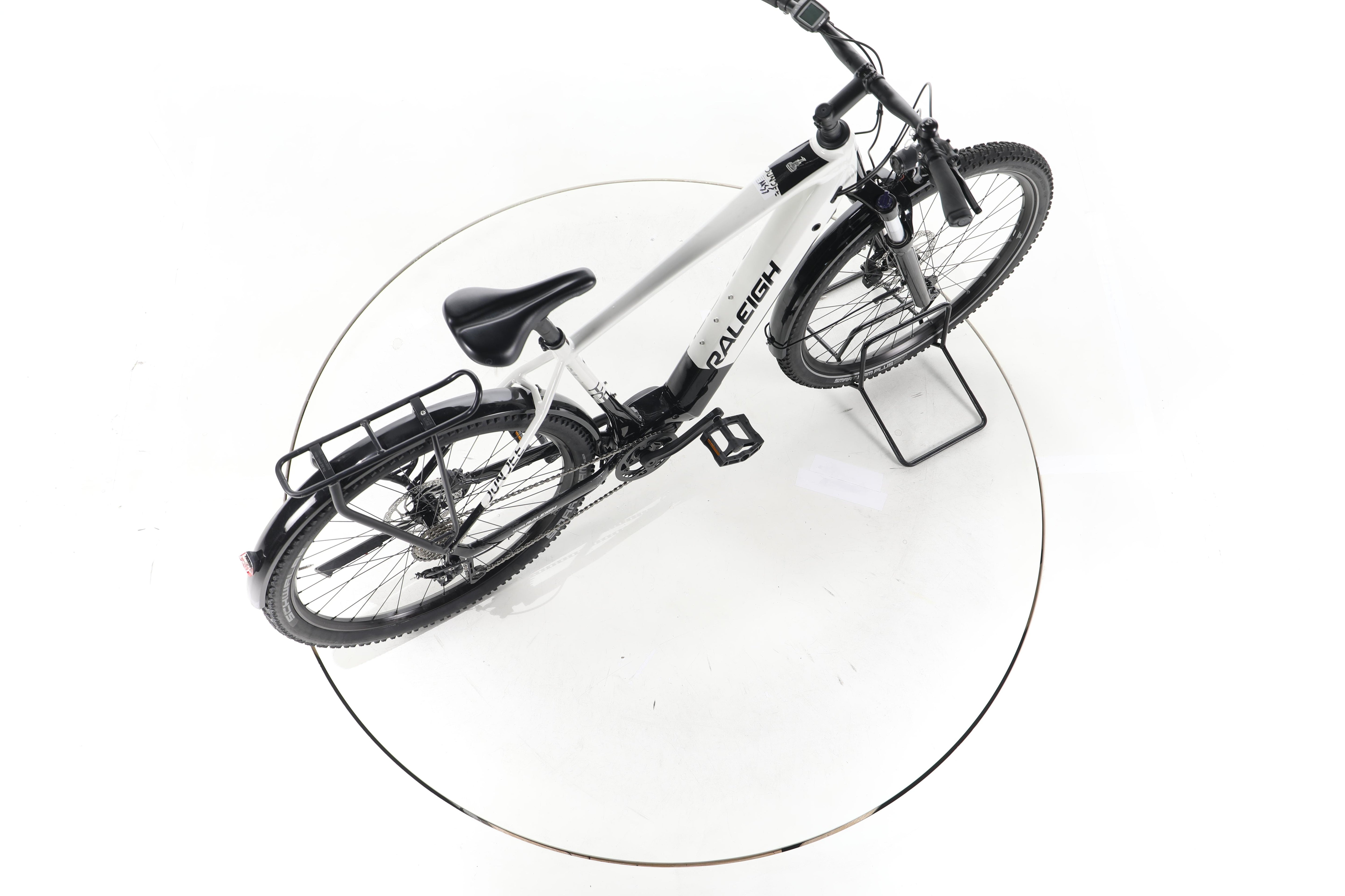 Raleigh Dundee 10 Trekking E-Bike - Image 24