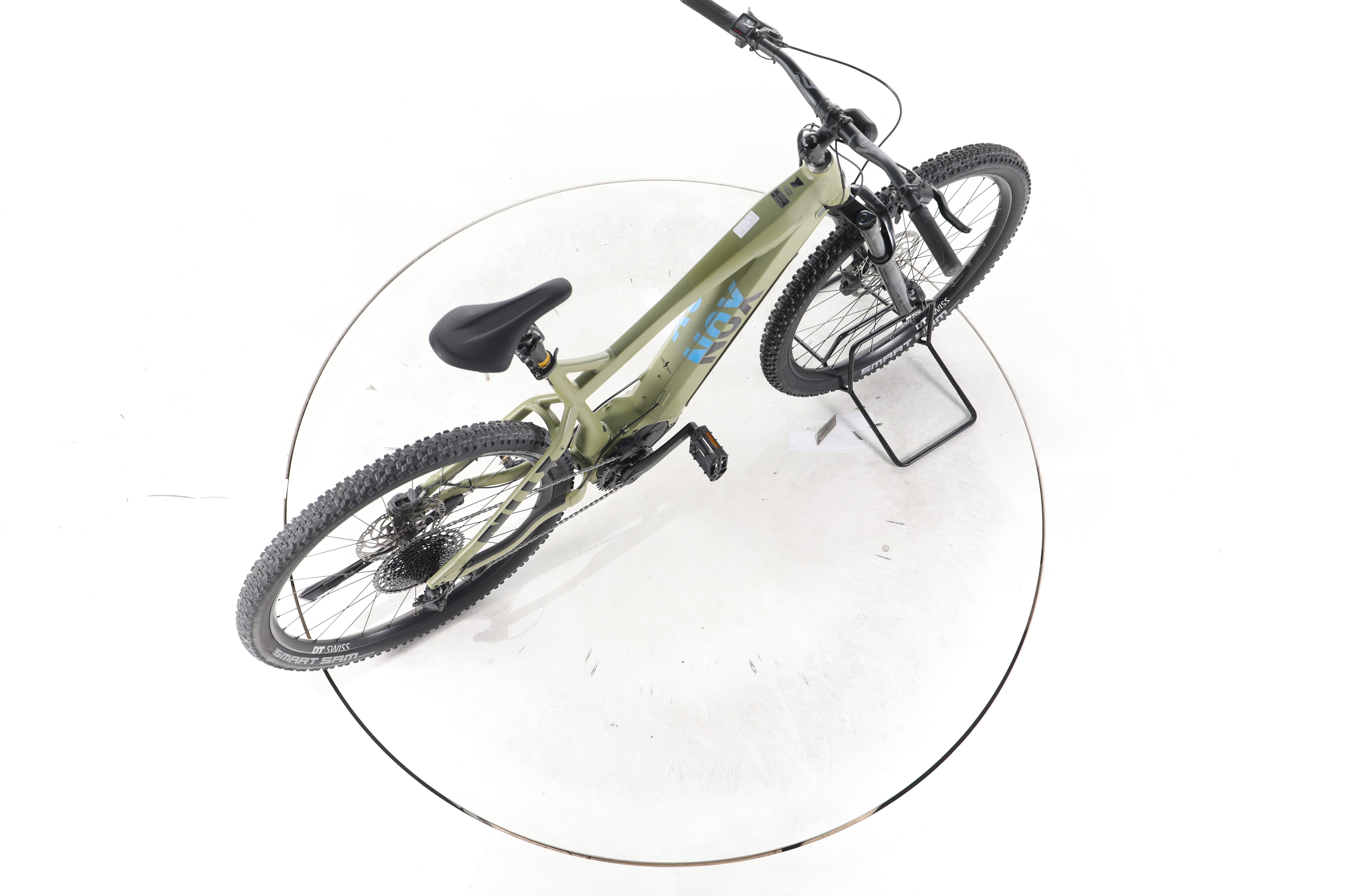 Nox Cycles Hybrid XC Tour Comp E-Bike - Image 24