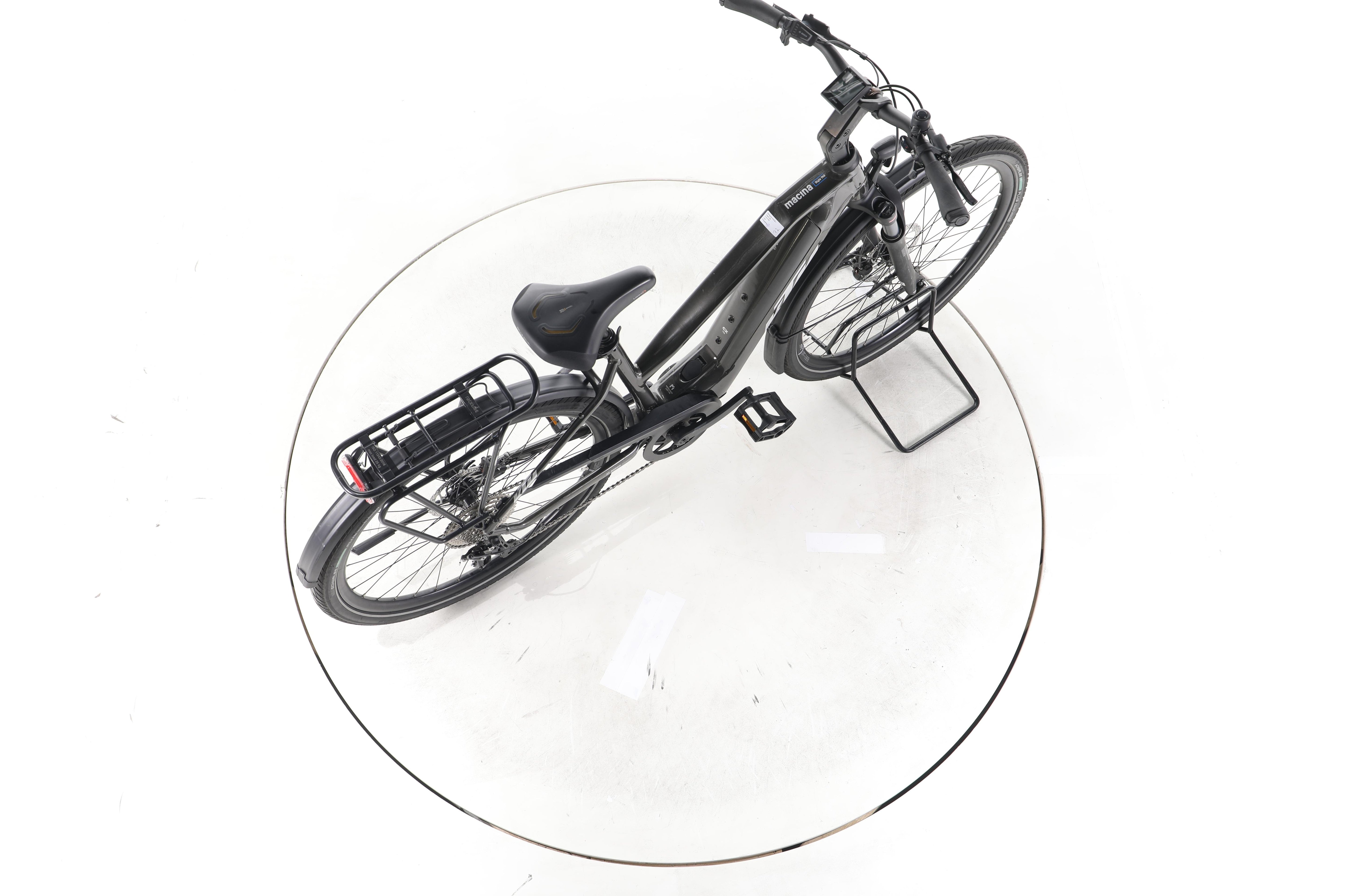 KTM Macina Style 740 Trekking E-Bike - Image 24
